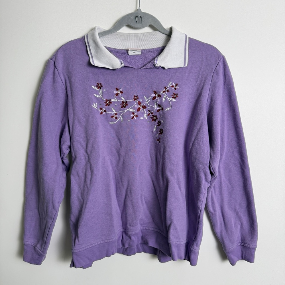 Vintage 1990s Floral Embroidered Collared Sweatshirt Purple Size L Cottagecore